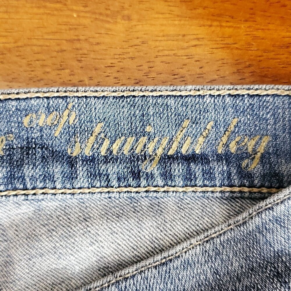 7 For All Mankind Womens Crop Straight Leg Jeans Size 26 Blue Denim Cotton Blend - Picture 3 of 11